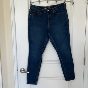 Universal Thread Skinny Jean